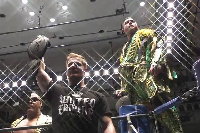 ダサい新コスチューム