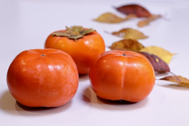 【悲報】柿、何故かフルーツ界で人気がない