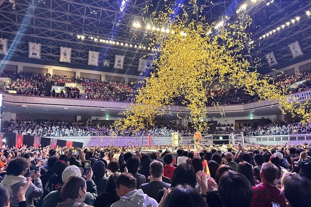 新日本プロレス、両国国技館（キャパ10500人）で観客動員6632人