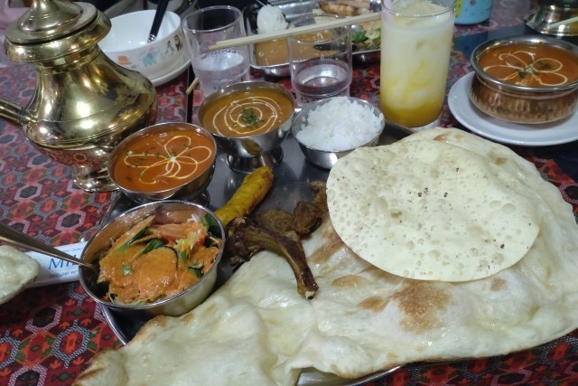 インド料理屋に1人だけいる時のアウェー感は異常