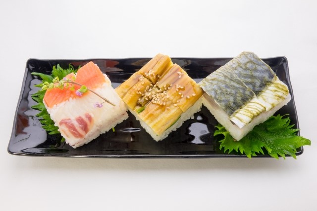 「押し寿司」とかいう、誰も好んで食べない謎の寿司