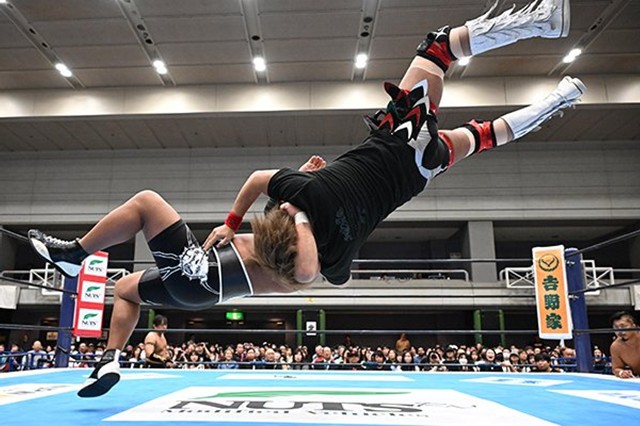 石井智宏が内藤哲也に辛辣コメント「野球観に行くヒマがあったら、その時間メンテナンスに当てたらどうだ？」【4.21 エディオン第二】