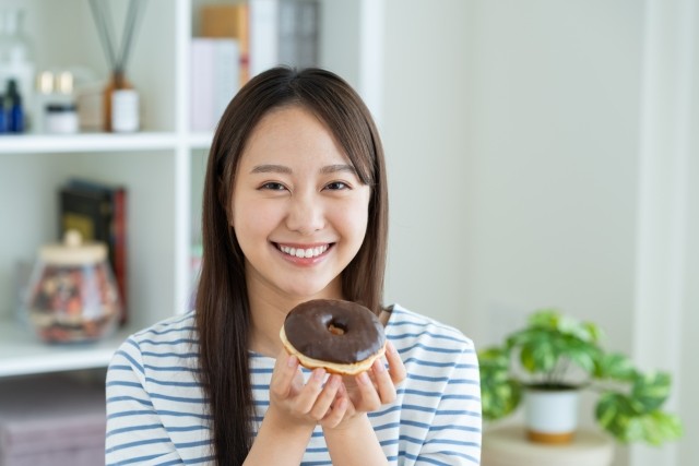 朝にドーナツ1個食うだけで全然違うぞ