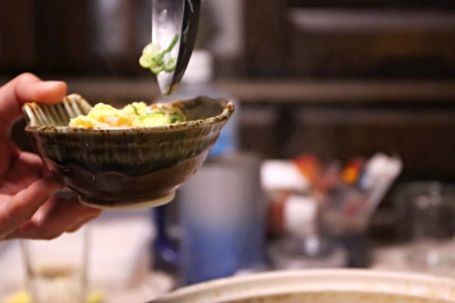 鍋の〆はうどんか雑炊か？