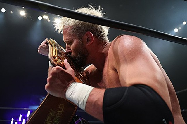 そういえばエル・ファンタズモっていつどこで誰からNJPW WORLD認定 TV王座を獲ったんだっけ？