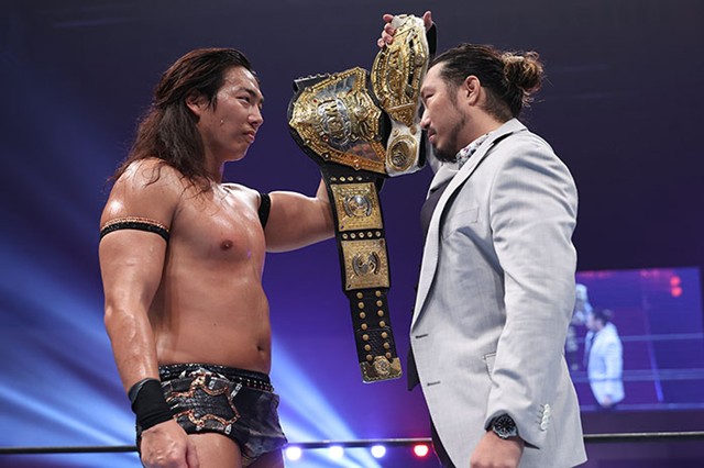 KONOSUKE TAKESHITAと辻陽太のベルト論、おまいらはどっちを支持する？