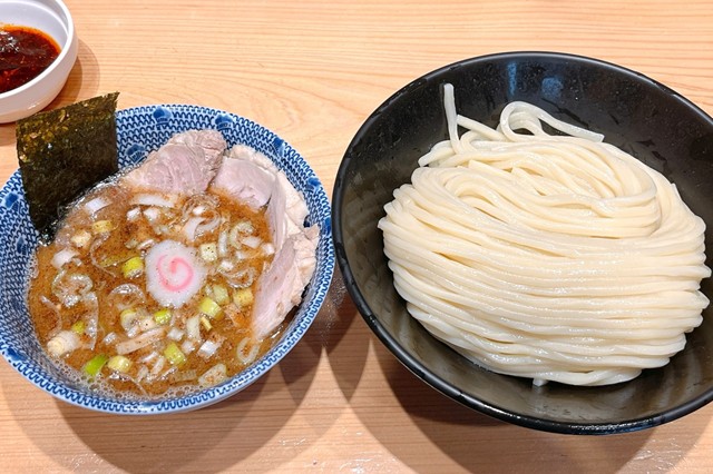 ラーメン食べてて小麦の香りとか味とか感じたことないんだけど