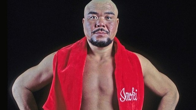 第0試合終了後に安田忠夫さんの追悼10カウントゴング【2.11 エディオン第一】