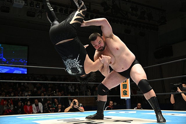 衝撃デビュー1カ月のウルフアロン、無敗の8連勝　「1日1日強くなってる」2･11激突の成田蓮との抗争激化