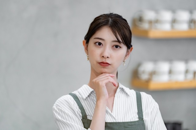 男性「業スーでバイトを始めたが、行きつけの店が毎日レトルトカレーを大量に買っていく…」