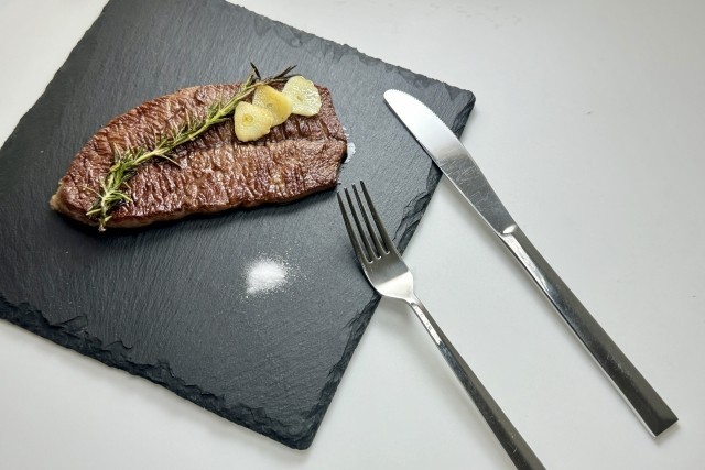 3大 理解できない食い方『ステーキを塩で行く』『天ぷらを塩で行く』